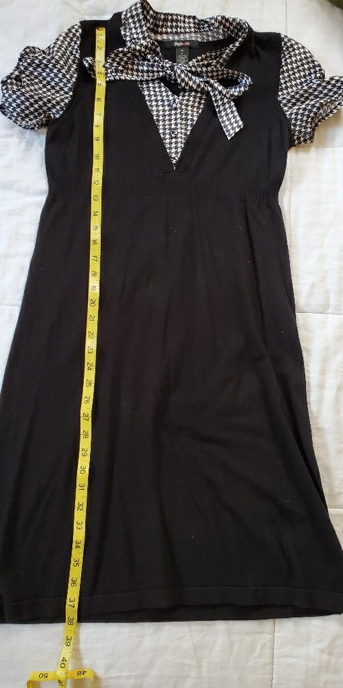 Medium black and houndstooth business casual dress